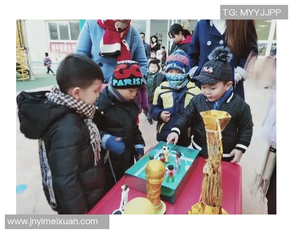 足球星大摆件点亮热爱球迷的梦想空间打造独特氛围感家居装饰 足球星大摆件点亮热爱球迷的梦想空间打造独特氛围感家居装饰